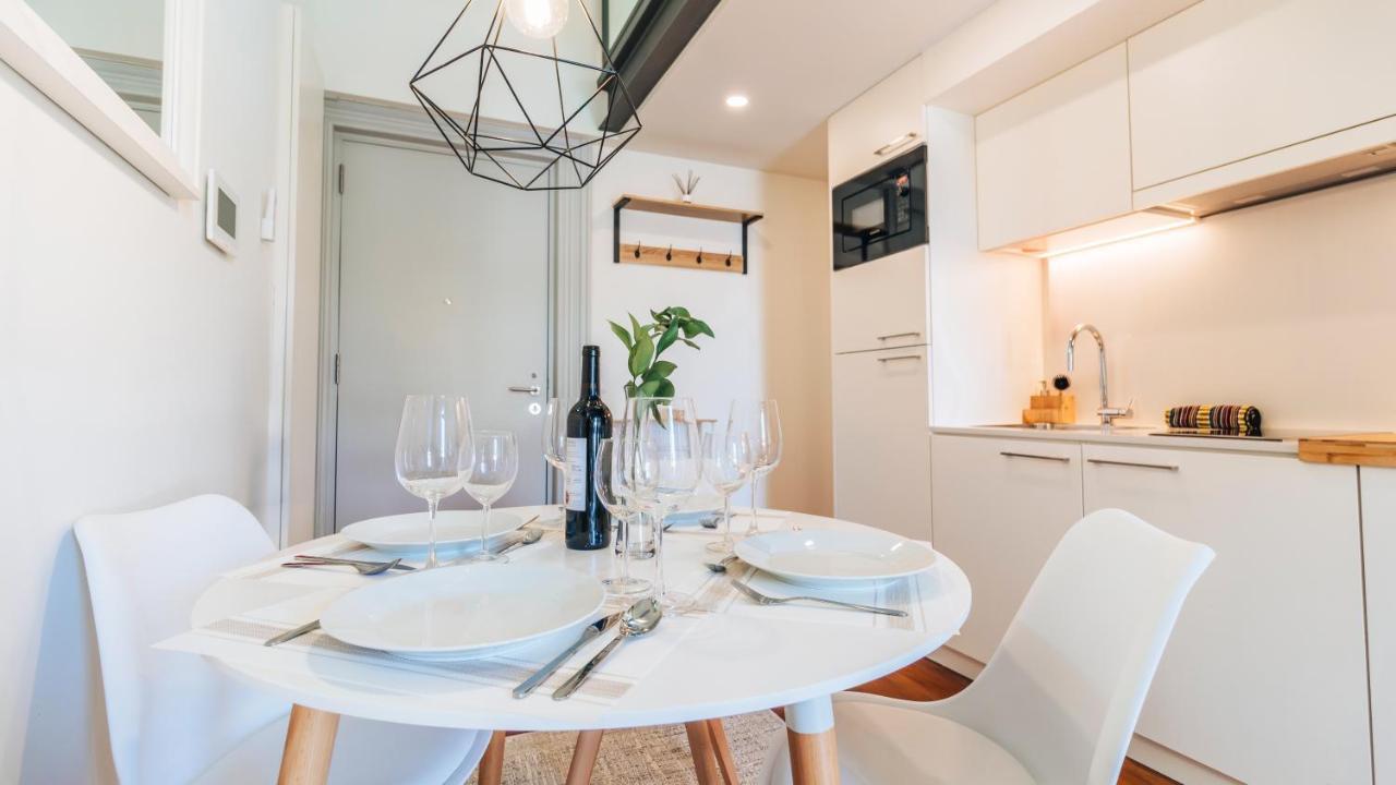 Terrace Pool Apartment Oporto By Lovelystay المظهر الخارجي الصورة
